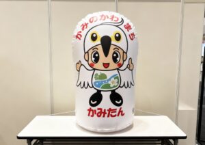 イベントブースに設置されたビニール看板